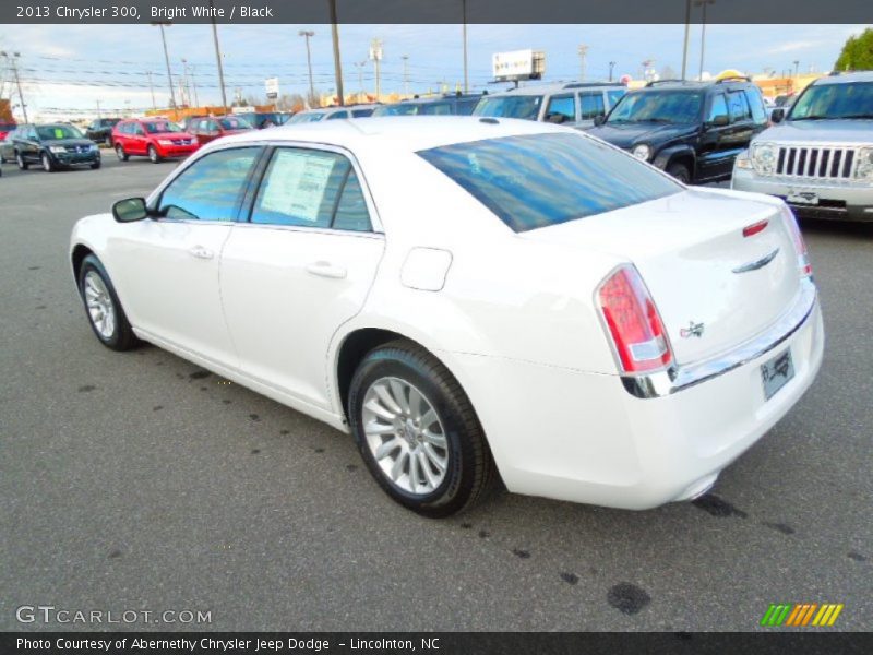 Bright White / Black 2013 Chrysler 300