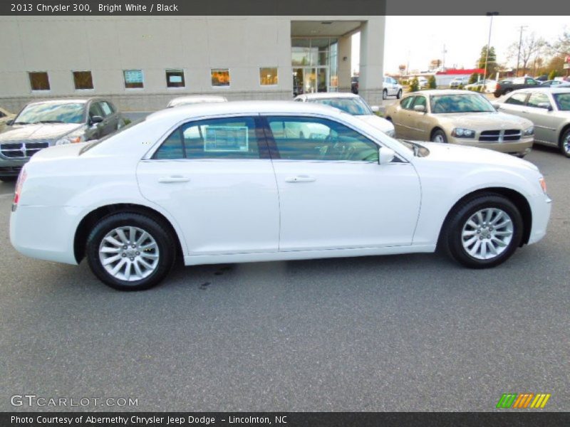 Bright White / Black 2013 Chrysler 300