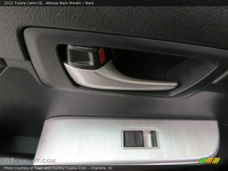 Attitude Black Metallic / Black 2012 Toyota Camry SE