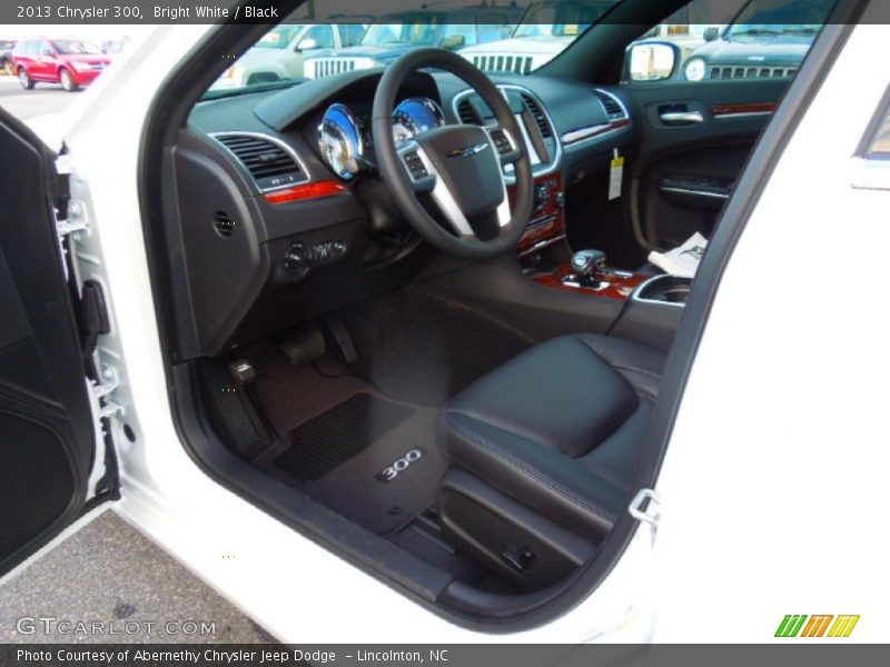 Bright White / Black 2013 Chrysler 300