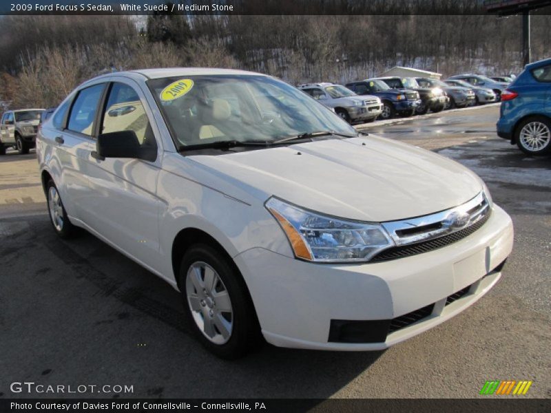 White Suede / Medium Stone 2009 Ford Focus S Sedan
