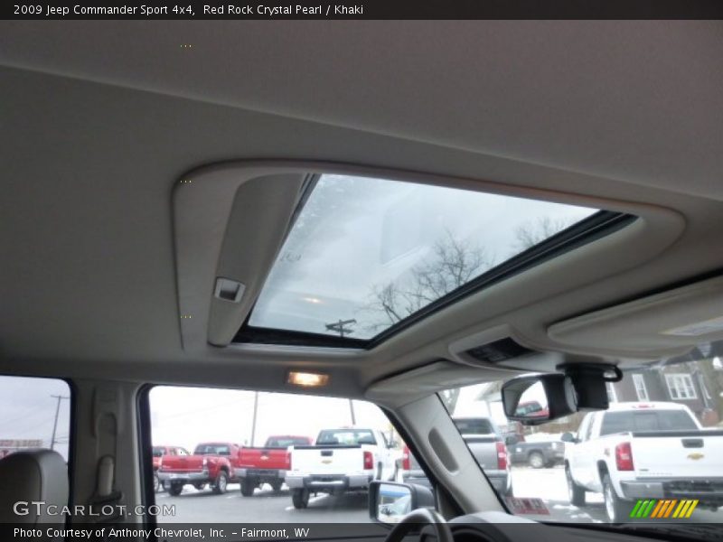 Red Rock Crystal Pearl / Khaki 2009 Jeep Commander Sport 4x4