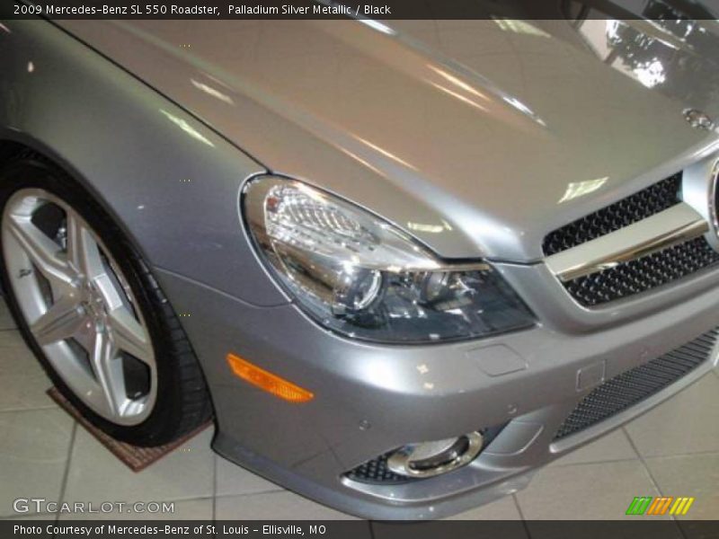 Palladium Silver Metallic / Black 2009 Mercedes-Benz SL 550 Roadster