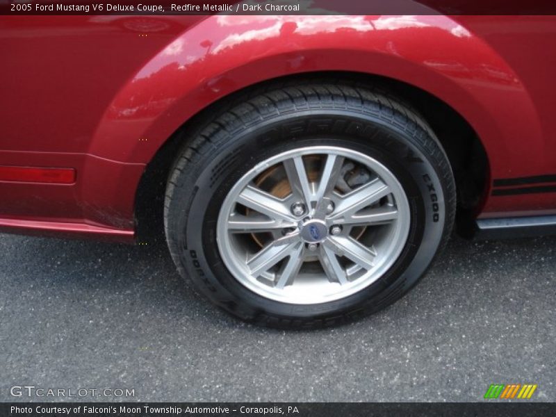 2005 Mustang V6 Deluxe Coupe Wheel