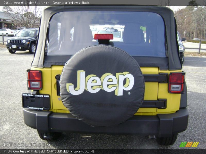 Detonator Yellow / Black 2011 Jeep Wrangler Sport 4x4