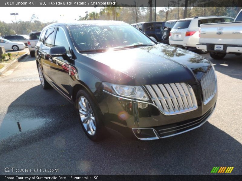 Tuxedo Black Metallic / Charcoal Black 2010 Lincoln MKT FWD