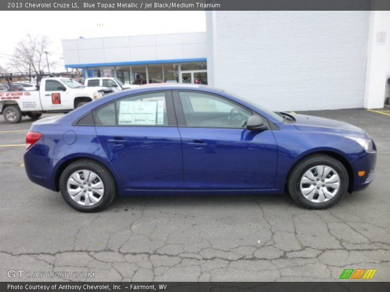 Blue Topaz Metallic / Jet Black/Medium Titanium 2013 Chevrolet Cruze LS