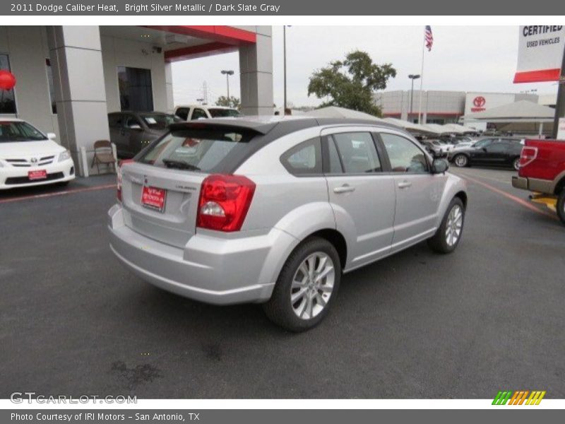 Bright Silver Metallic / Dark Slate Gray 2011 Dodge Caliber Heat