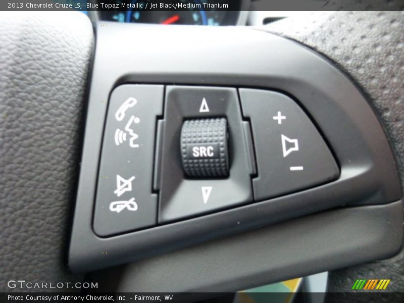Blue Topaz Metallic / Jet Black/Medium Titanium 2013 Chevrolet Cruze LS