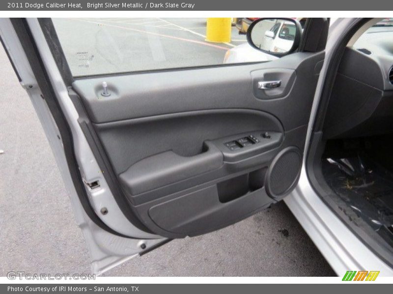 Bright Silver Metallic / Dark Slate Gray 2011 Dodge Caliber Heat
