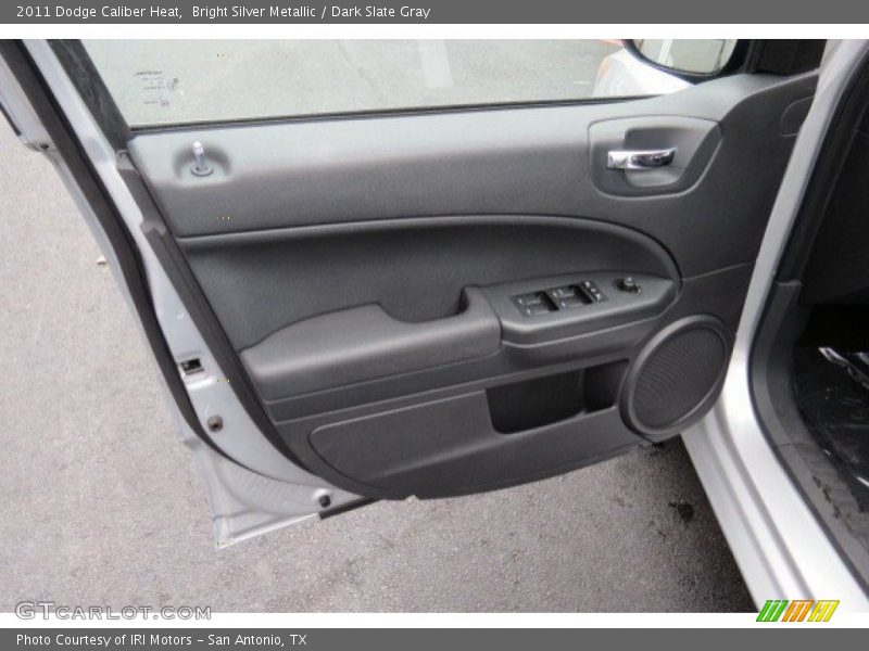 Bright Silver Metallic / Dark Slate Gray 2011 Dodge Caliber Heat