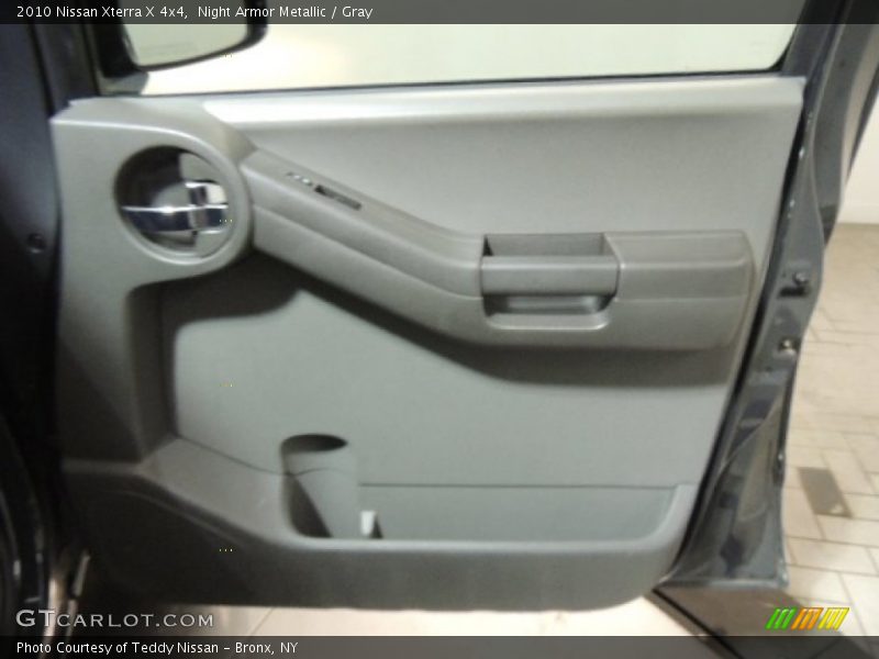 Night Armor Metallic / Gray 2010 Nissan Xterra X 4x4