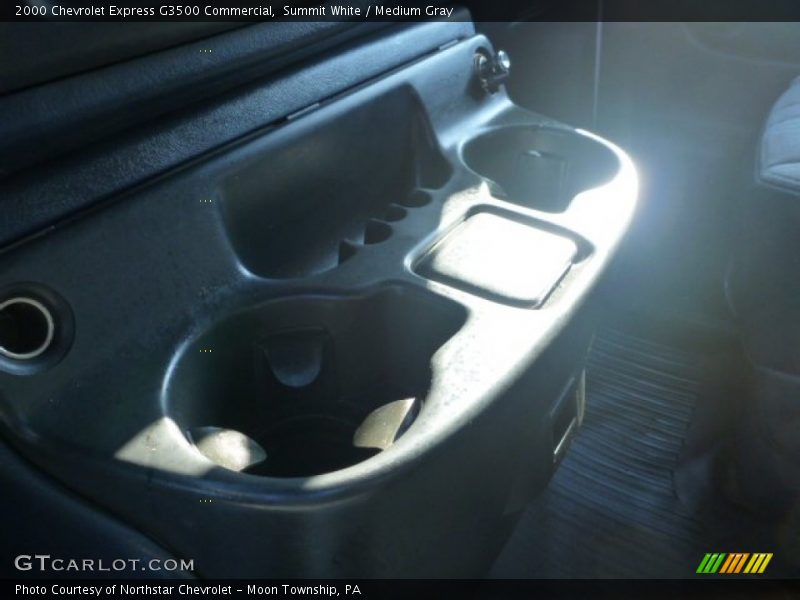 Summit White / Medium Gray 2000 Chevrolet Express G3500 Commercial