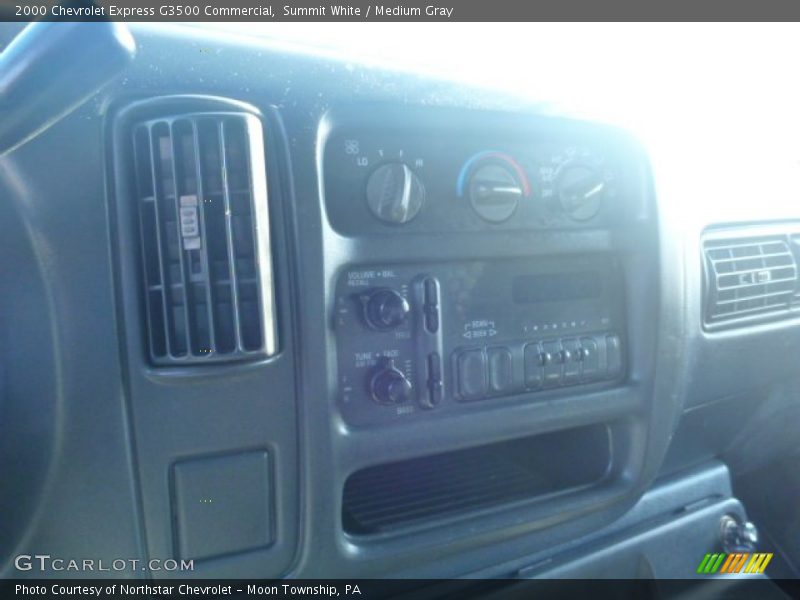 Summit White / Medium Gray 2000 Chevrolet Express G3500 Commercial