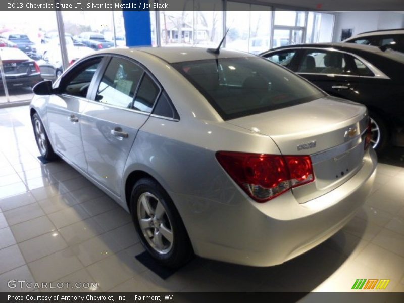 Silver Ice Metallic / Jet Black 2013 Chevrolet Cruze LT