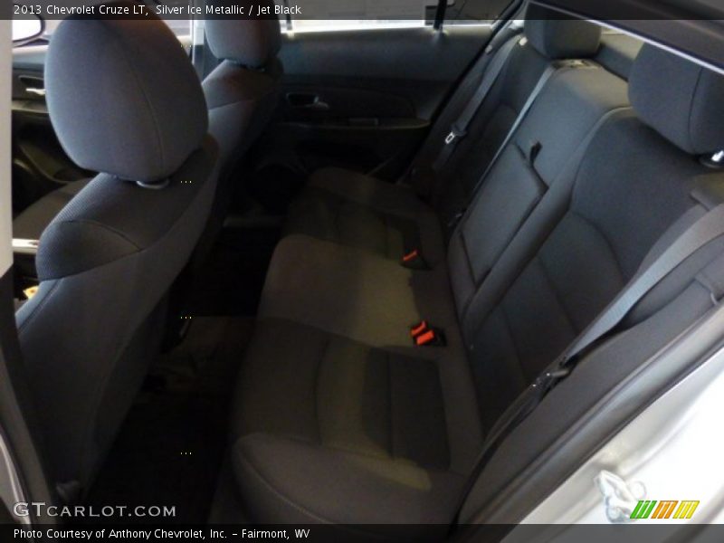 Silver Ice Metallic / Jet Black 2013 Chevrolet Cruze LT