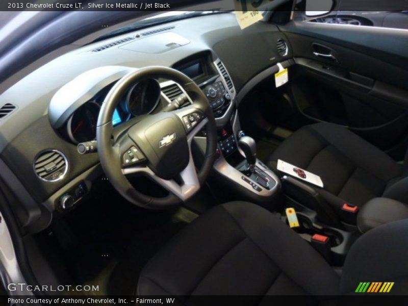 Silver Ice Metallic / Jet Black 2013 Chevrolet Cruze LT