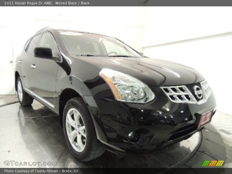 Wicked Black / Black 2011 Nissan Rogue SV AWD
