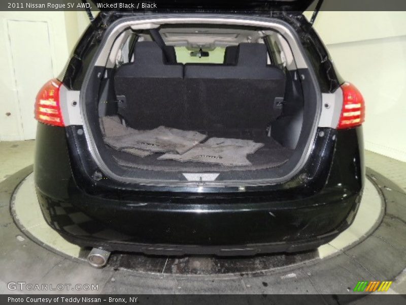 Wicked Black / Black 2011 Nissan Rogue SV AWD