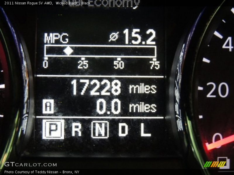 Wicked Black / Black 2011 Nissan Rogue SV AWD