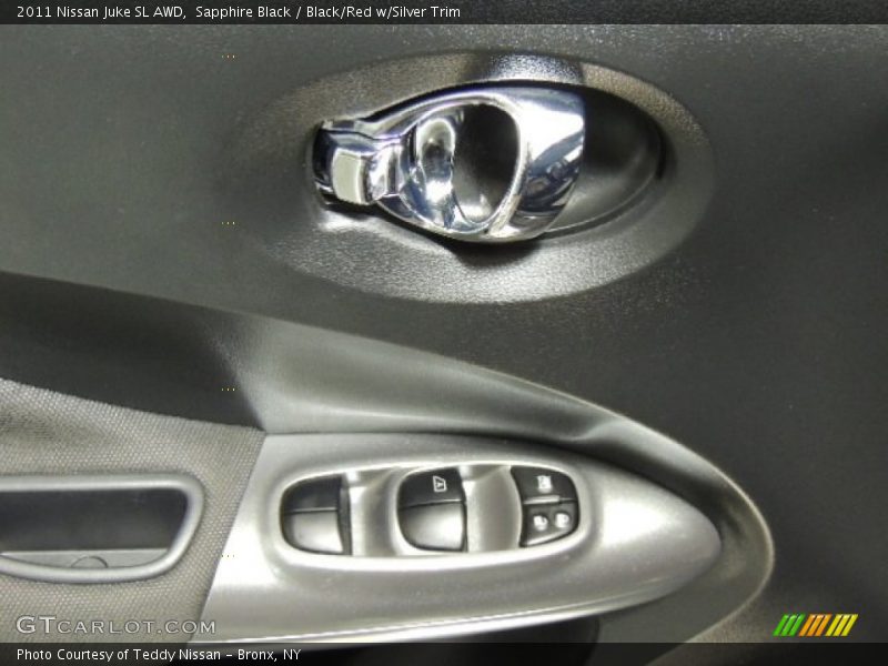 Sapphire Black / Black/Red w/Silver Trim 2011 Nissan Juke SL AWD