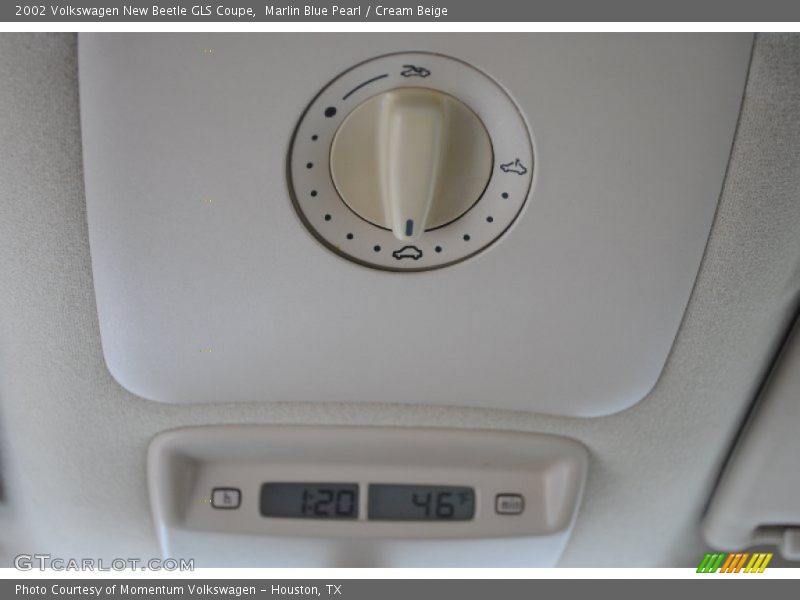 Marlin Blue Pearl / Cream Beige 2002 Volkswagen New Beetle GLS Coupe