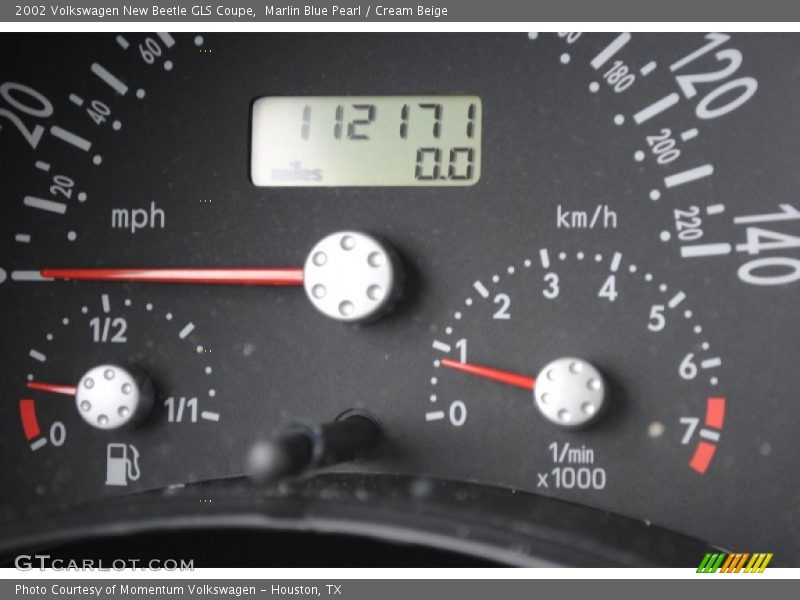 Marlin Blue Pearl / Cream Beige 2002 Volkswagen New Beetle GLS Coupe