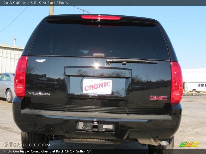 Onyx Black / Ebony 2013 GMC Yukon SLE