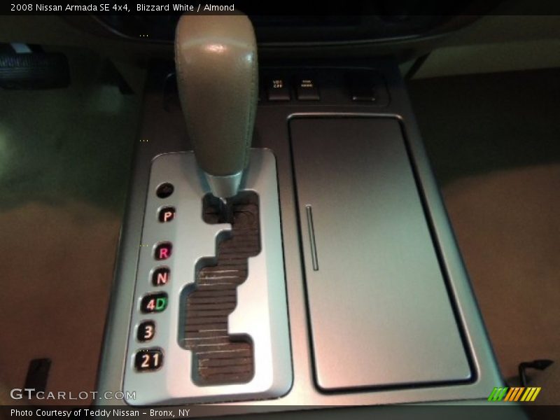 Blizzard White / Almond 2008 Nissan Armada SE 4x4