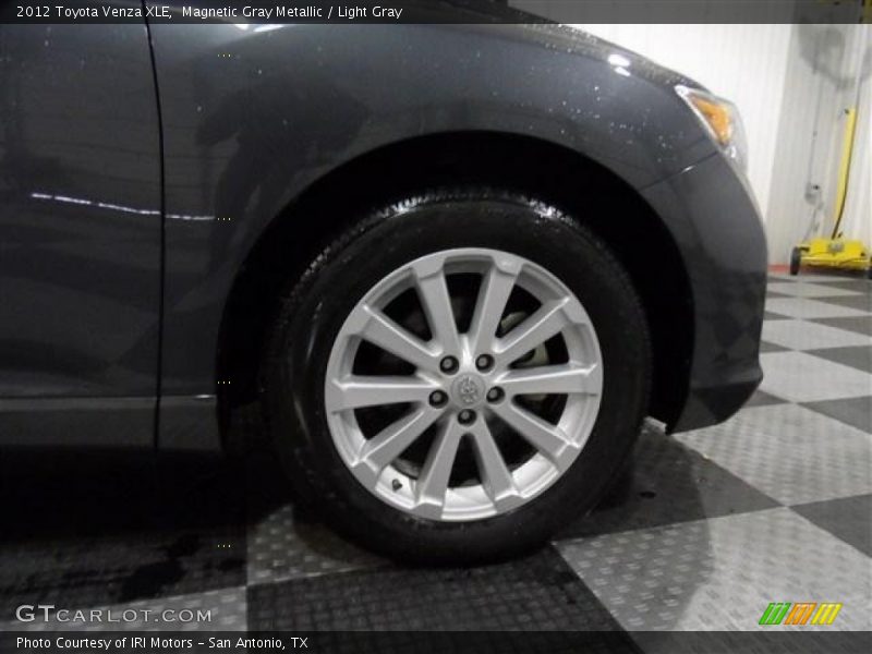 Magnetic Gray Metallic / Light Gray 2012 Toyota Venza XLE
