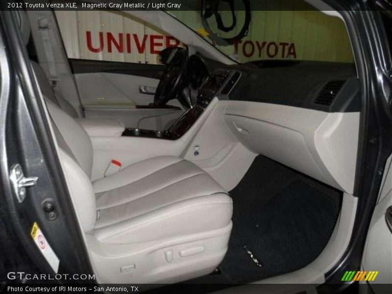 Magnetic Gray Metallic / Light Gray 2012 Toyota Venza XLE