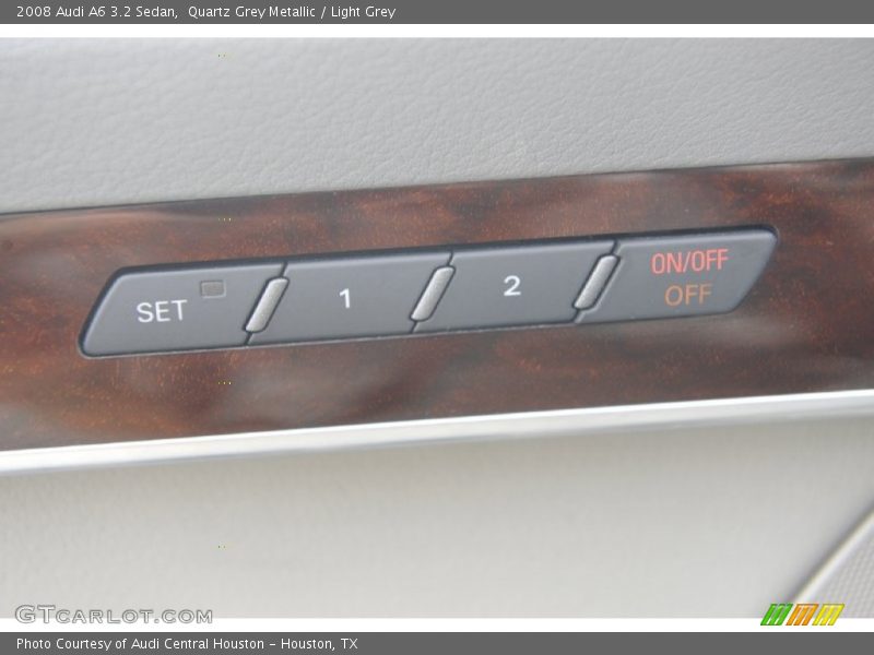 Quartz Grey Metallic / Light Grey 2008 Audi A6 3.2 Sedan