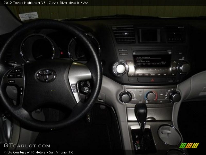 Classic Silver Metallic / Ash 2012 Toyota Highlander V6