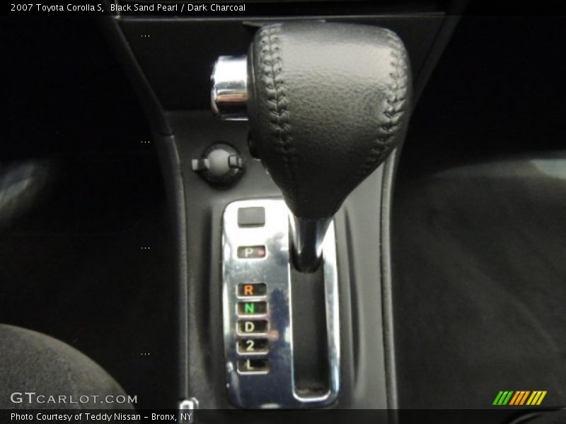 Black Sand Pearl / Dark Charcoal 2007 Toyota Corolla S