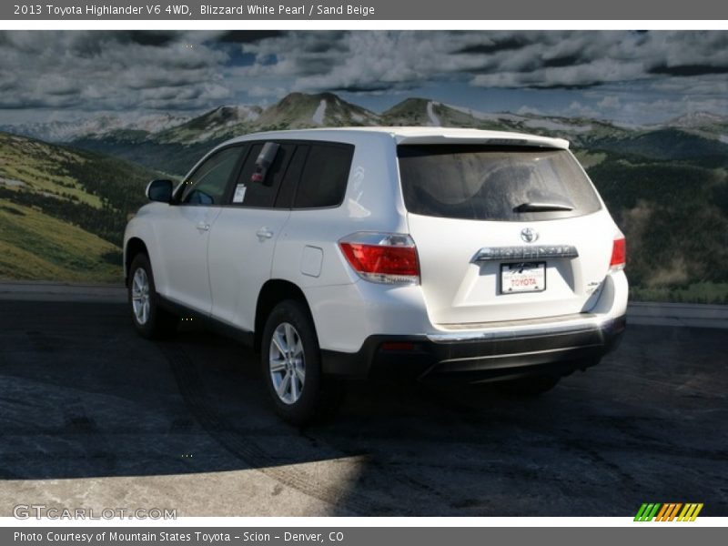 Blizzard White Pearl / Sand Beige 2013 Toyota Highlander V6 4WD