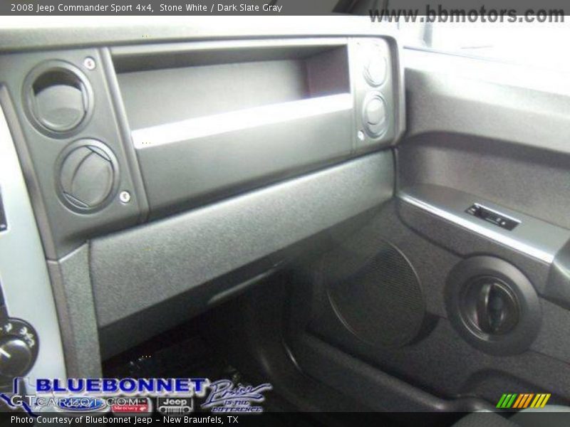 Stone White / Dark Slate Gray 2008 Jeep Commander Sport 4x4