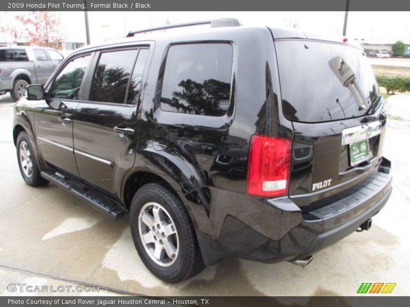 Formal Black / Black 2009 Honda Pilot Touring