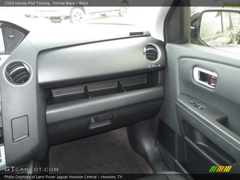 Formal Black / Black 2009 Honda Pilot Touring