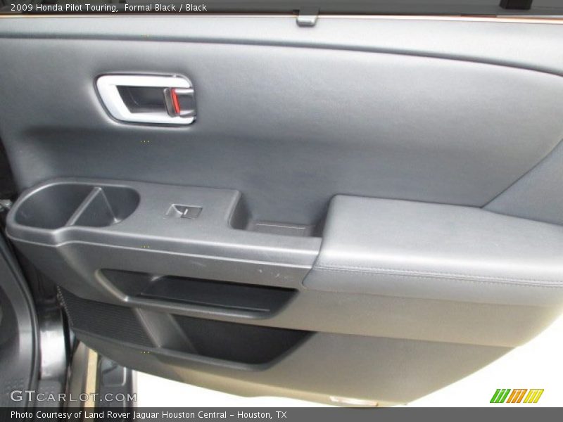 Formal Black / Black 2009 Honda Pilot Touring