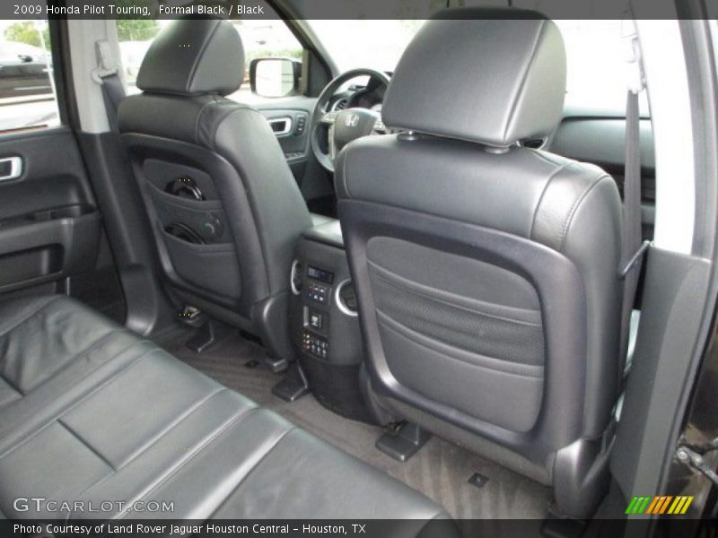 Formal Black / Black 2009 Honda Pilot Touring