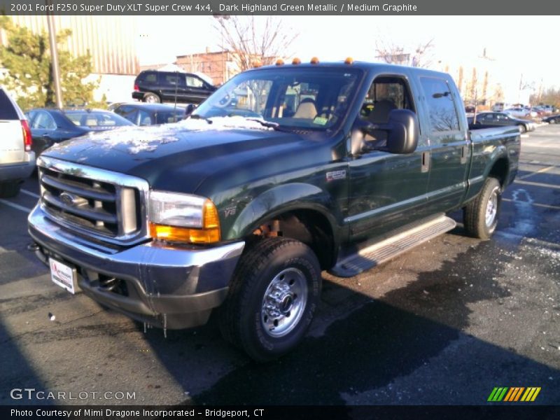 Dark Highland Green Metallic / Medium Graphite 2001 Ford F250 Super Duty XLT Super Crew 4x4