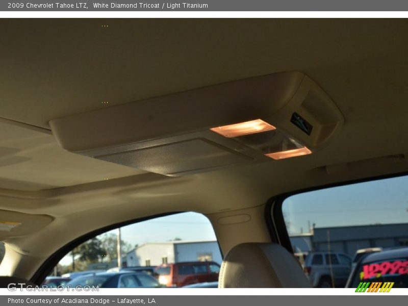 White Diamond Tricoat / Light Titanium 2009 Chevrolet Tahoe LTZ