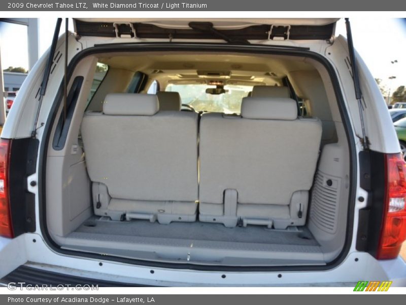 White Diamond Tricoat / Light Titanium 2009 Chevrolet Tahoe LTZ