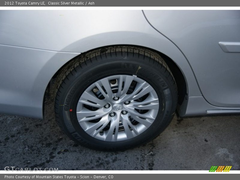 Classic Silver Metallic / Ash 2012 Toyota Camry LE