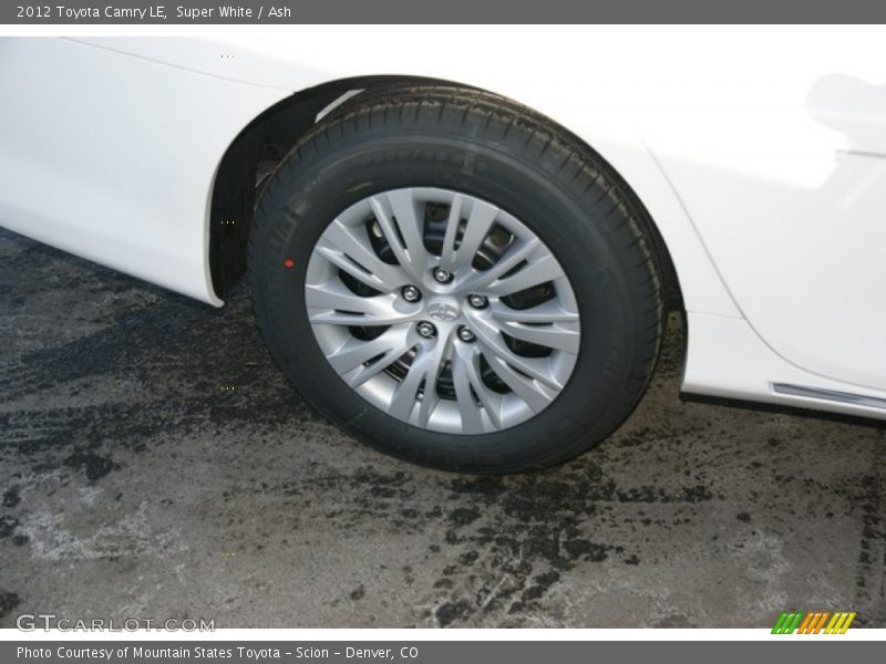 Super White / Ash 2012 Toyota Camry LE