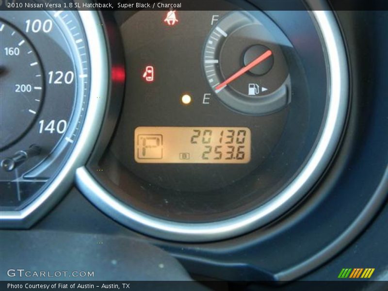 Super Black / Charcoal 2010 Nissan Versa 1.8 SL Hatchback