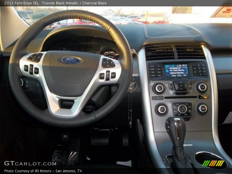 Tuxedo Black Metallic / Charcoal Black 2013 Ford Edge SEL