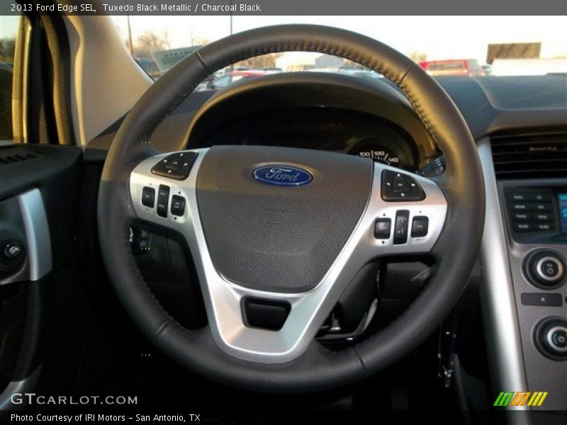 Tuxedo Black Metallic / Charcoal Black 2013 Ford Edge SEL