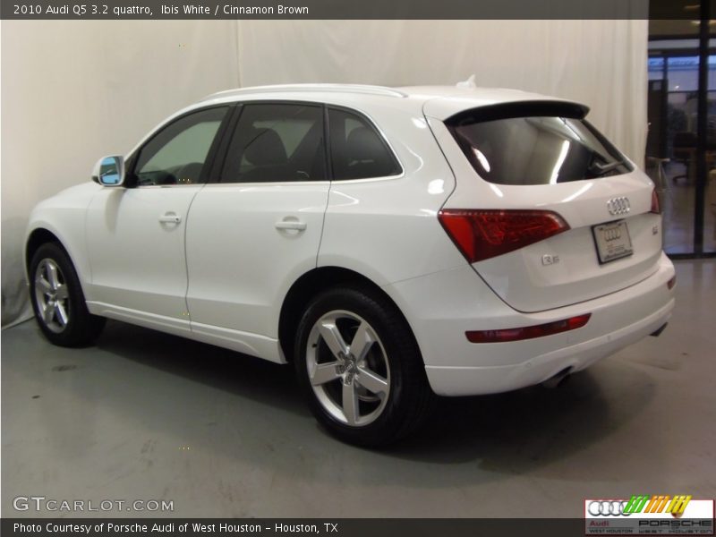 Ibis White / Cinnamon Brown 2010 Audi Q5 3.2 quattro