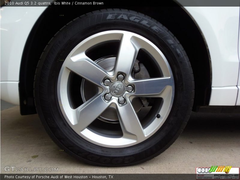 Ibis White / Cinnamon Brown 2010 Audi Q5 3.2 quattro